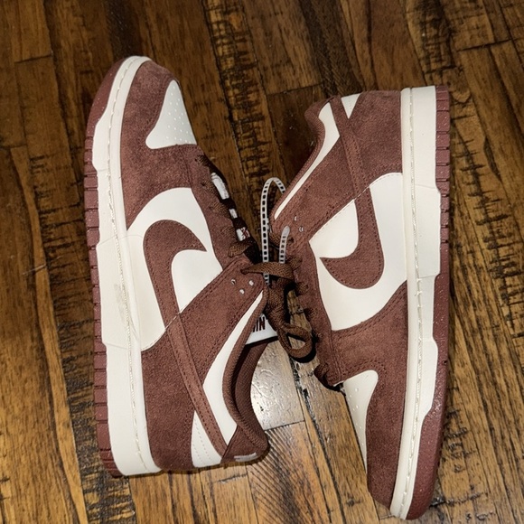 Nike Dunks Sepia reddish Brown and White Sneakers NWT size 8 wmns - Picture 11 of 16